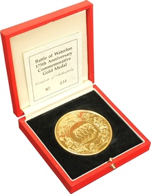 1990 Royal Mint Battle of Waterloo 175th Anniversary Gold Medal Boxed