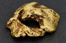 Record-breaking 'Reunion' gold nugget found in river