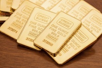 Gold price highest since 2012 following inflation warning
