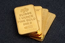 Gold closing in on record once more
