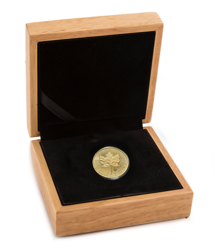 Oak Gift Box - 1oz Gold Maple Coin 31mm