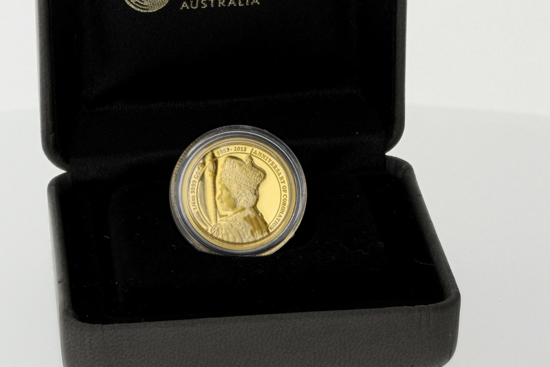 Perth Mint 2013 60th Anniv. of the Coronation of QE II 1/4oz Gold Proof Coin Boxed