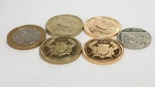 1995 Proof £2 Gold Coin Dove of Peace 1945 in Peace Goodwill