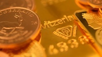Weaker dollar sees gold back above $2,000