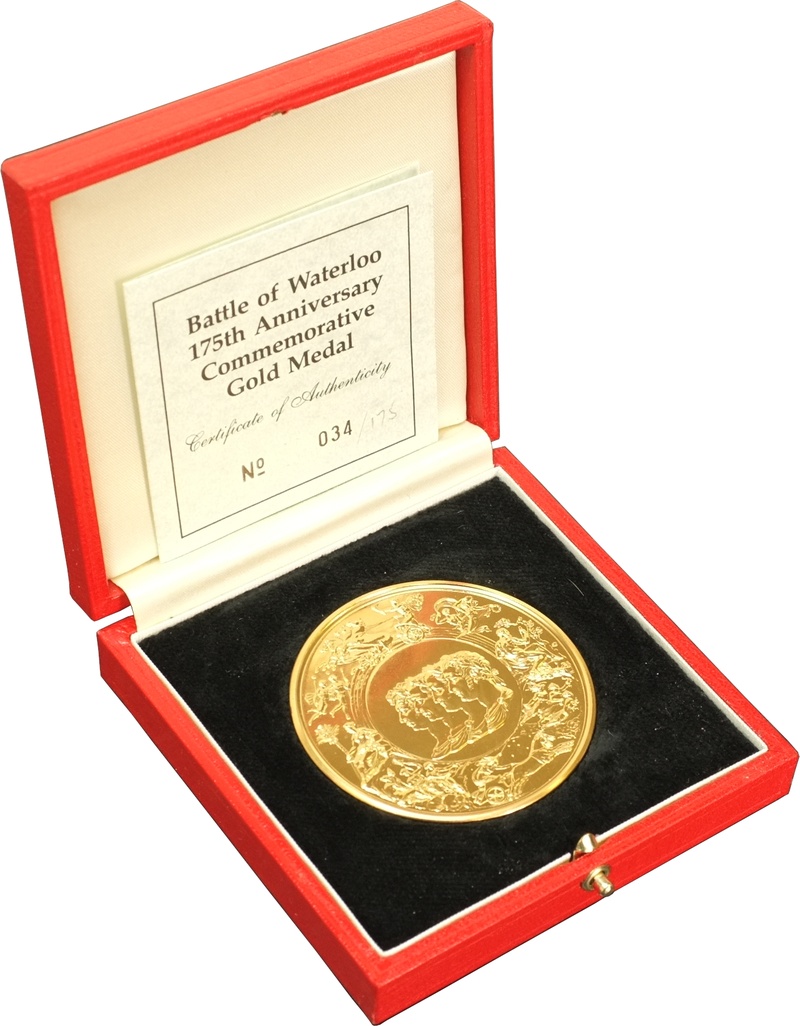 1990 Royal Mint Battle of Waterloo 175th Anniversary Gold Medal Boxed