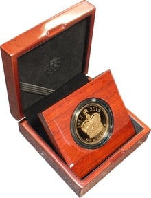 2015 Proof Gold Crown £5 Coin The Longest Reigning Monarch Boxed