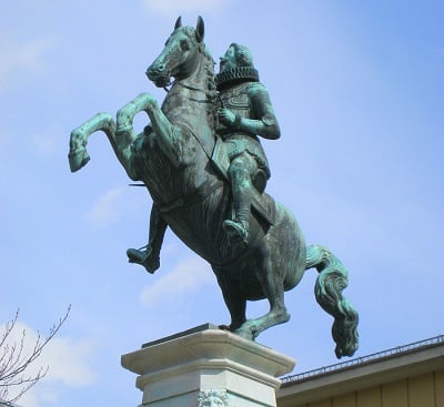 A stature of Duke Leopold, who founded the Austrian Mint.
