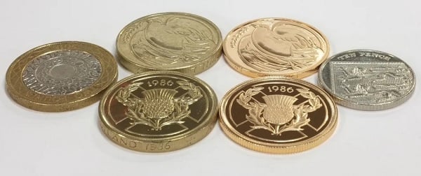 Gold 2 Pound Comparison